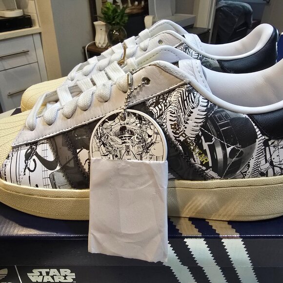 Star Wars x Nanzuka x adidas Originals Superstar XLG IF9249 MENS SIZE 10 NEW - Picture 5 of 16